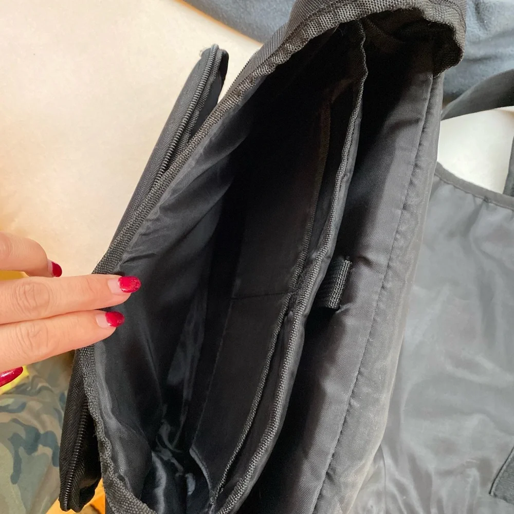 Cosmo black crossbody bag